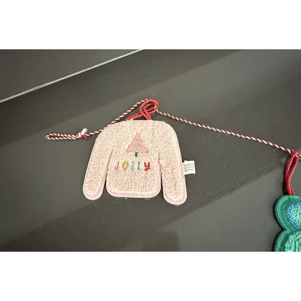 Christmas‎ Holiday Sweaters Beanies Garland